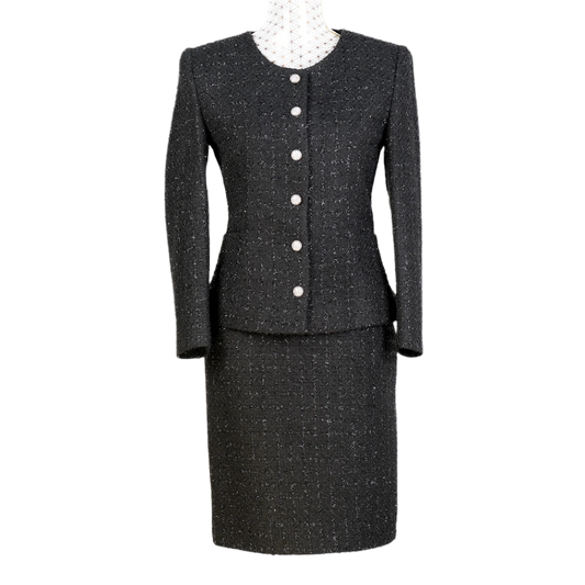 NEW CHANEL LOOK SUIT BLACK