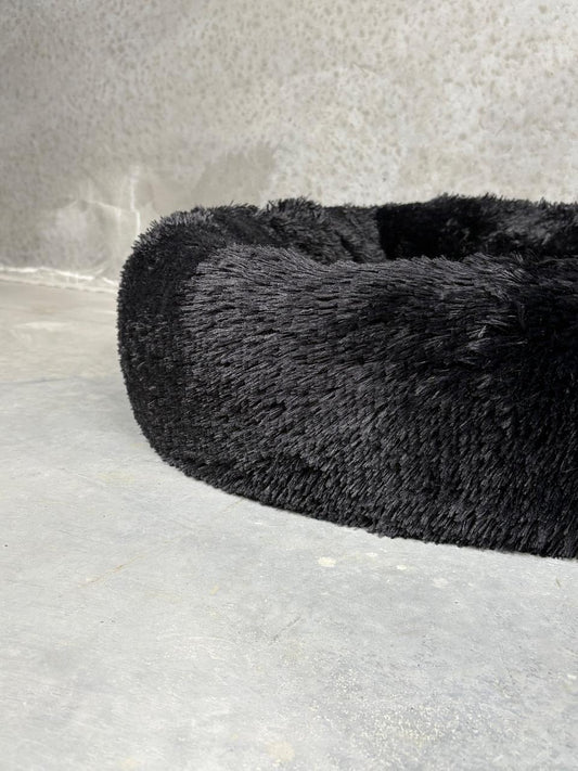 CBK Luxury donut bed with zipper and removable cover black